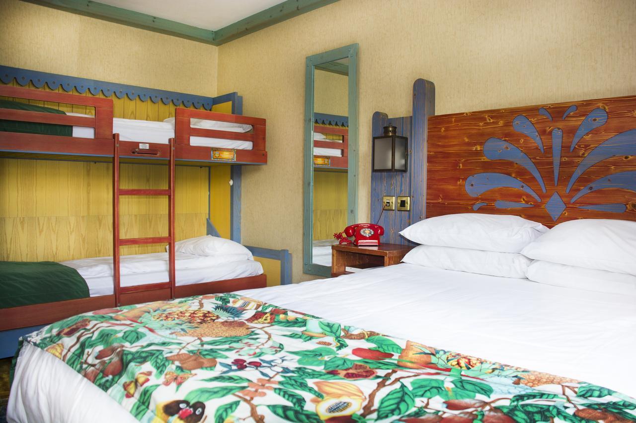 Biddulph  Splash Landings Hotel מראה חיצוני תמונה